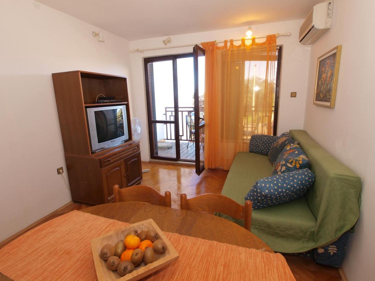 Apartments Emil 769 Fažana Extérieur photo