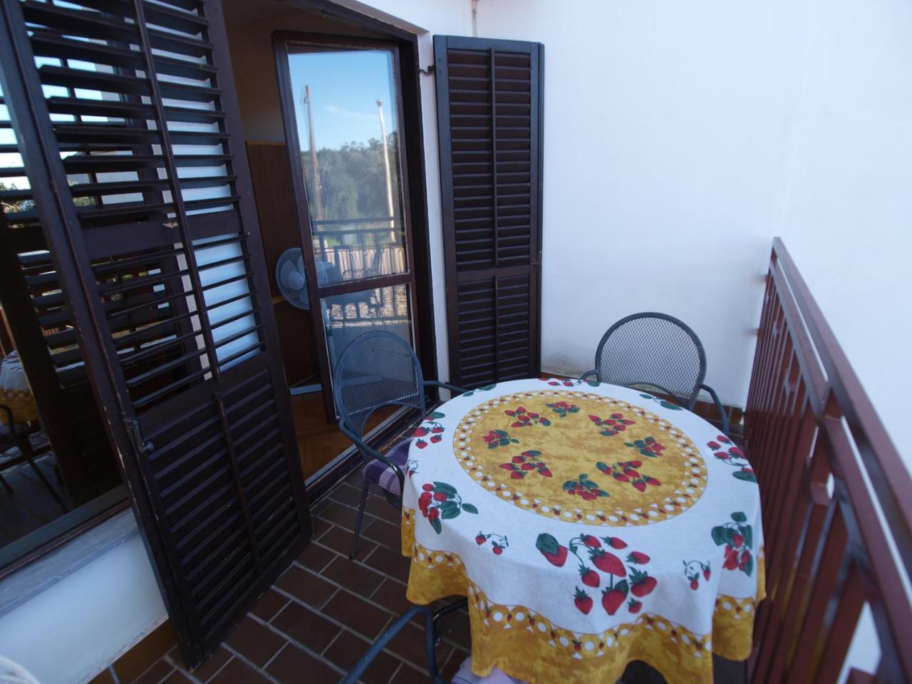 Apartments Emil 769 Fažana Extérieur photo
