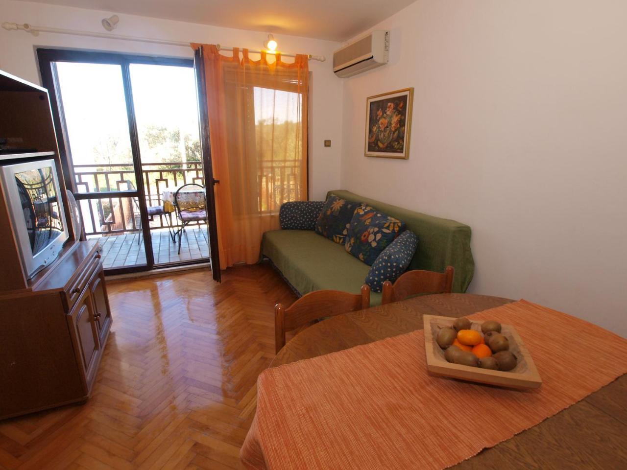 Apartments Emil 769 Fažana Extérieur photo